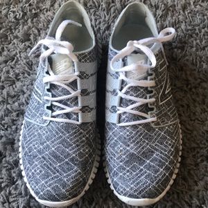 New balance gym shoes